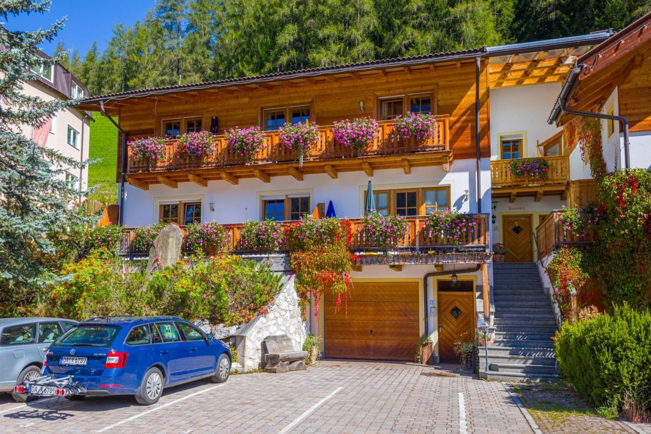 Appartamenti Sonnenuhr Sexten Bagian luar foto